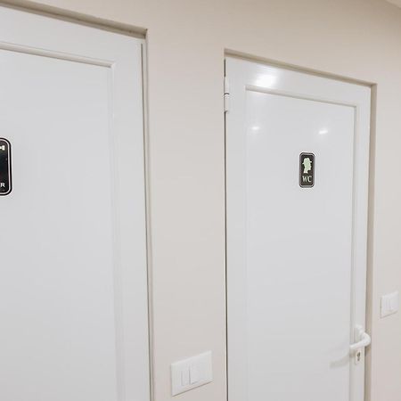 Gm Tirana Hostel Ngoại thất bức ảnh