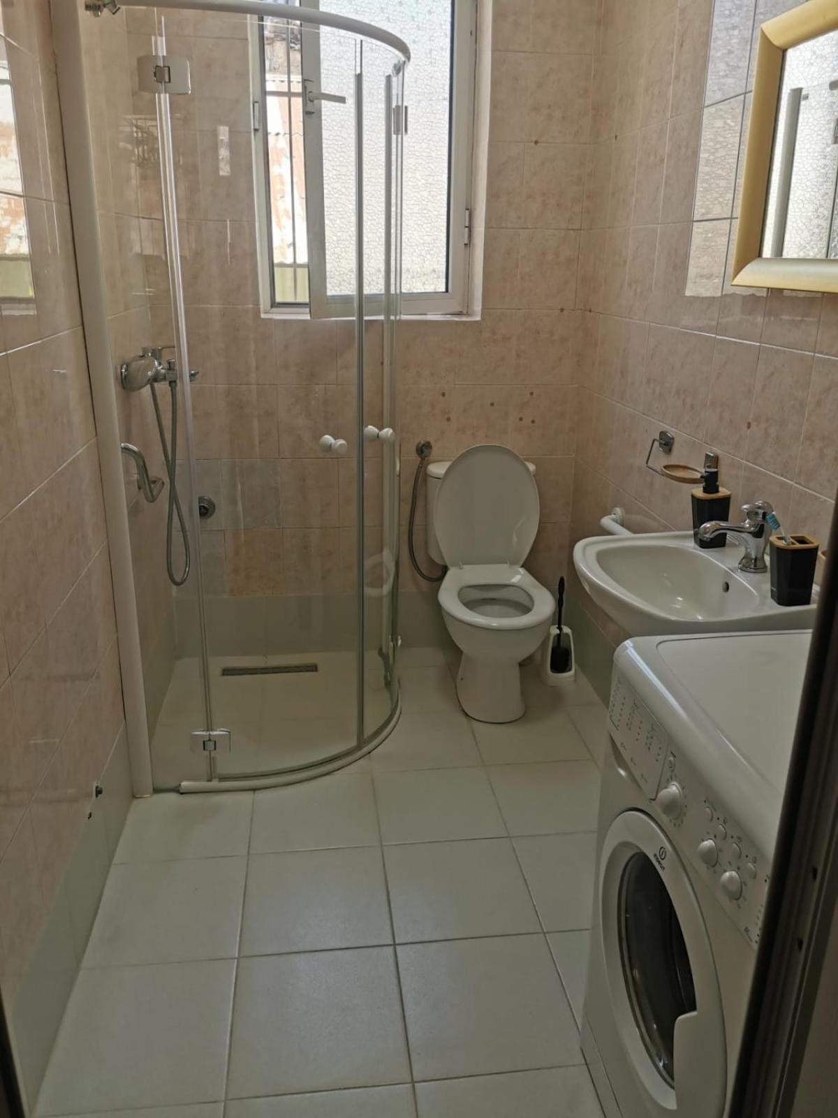 Gm Tirana Hostel Ngoại thất bức ảnh