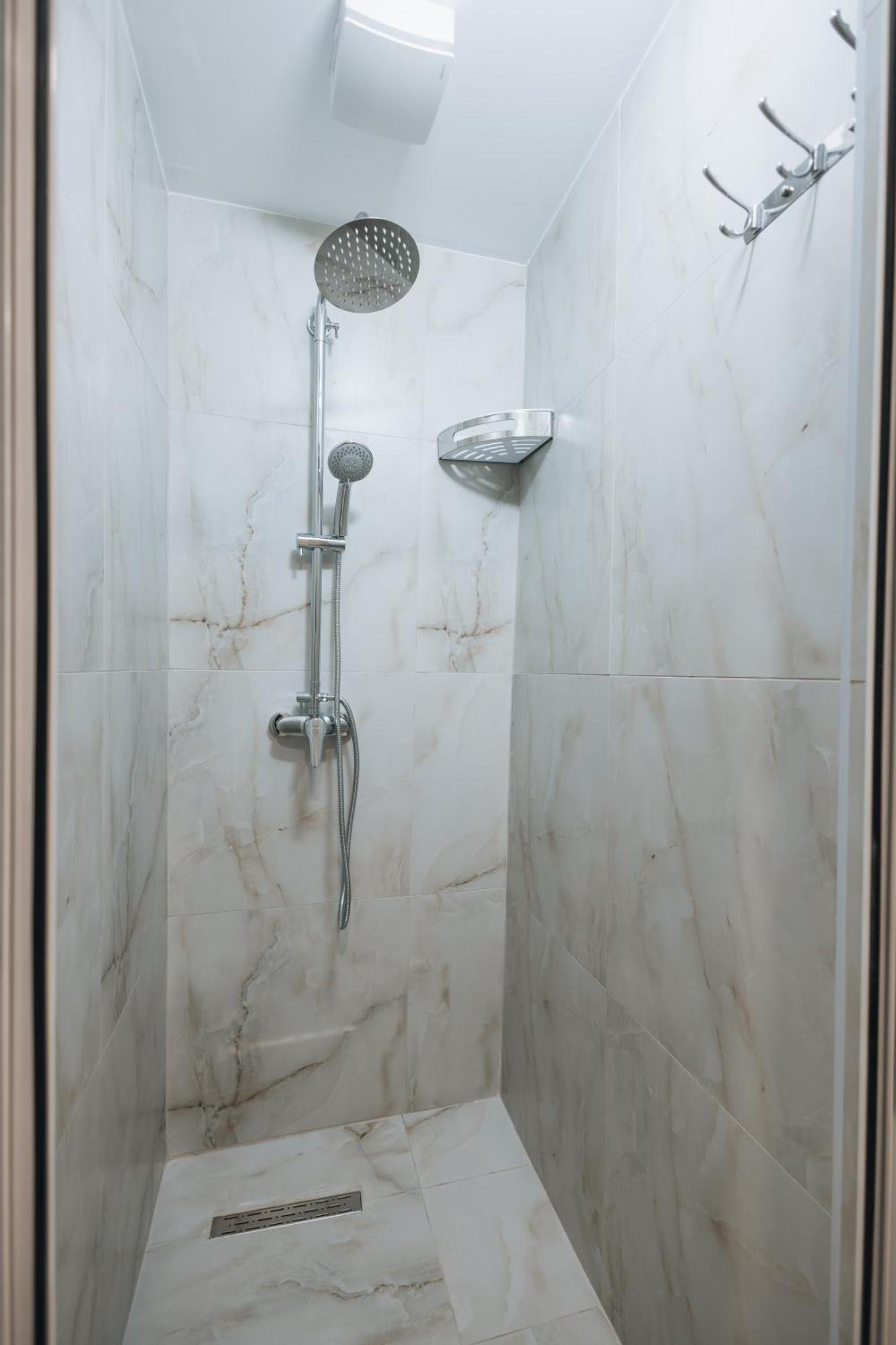 Gm Tirana Hostel Ngoại thất bức ảnh