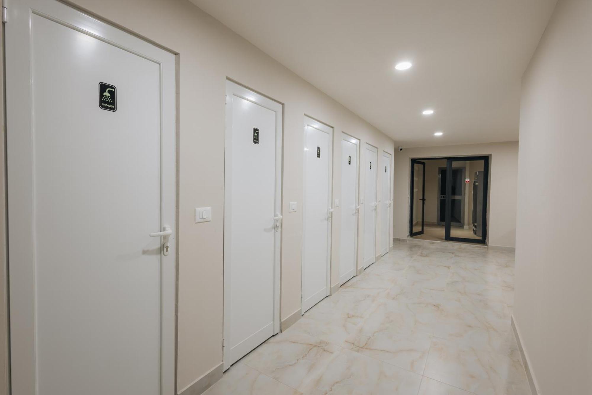 Gm Tirana Hostel Ngoại thất bức ảnh